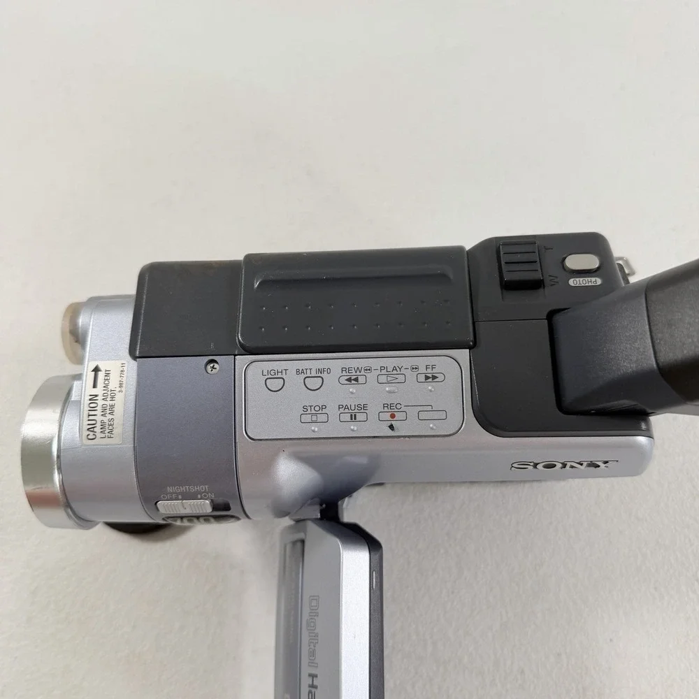 Sony‎ Digital Handycam DCR-TRV250 Nightshot FOR PARTS/REPAIR Read Description